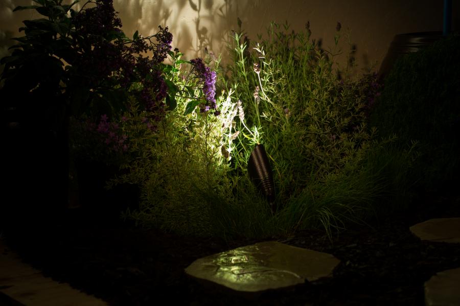 FX Luminaire FB3LEDDG - 3LED Up Light in Desert Granite, 4W, 282 lm